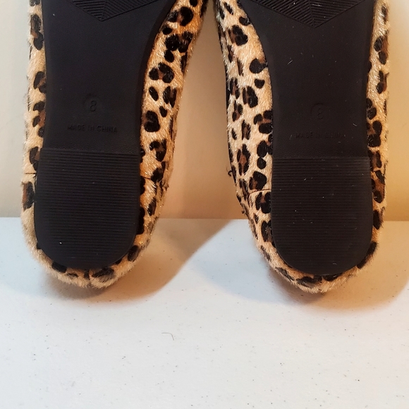 Afeetsing Leopard Flats - Picture 12 of 12